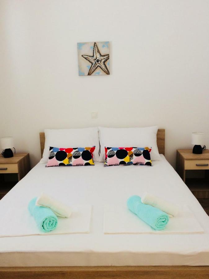Apartmani Kronjac ミルナ エクステリア 写真